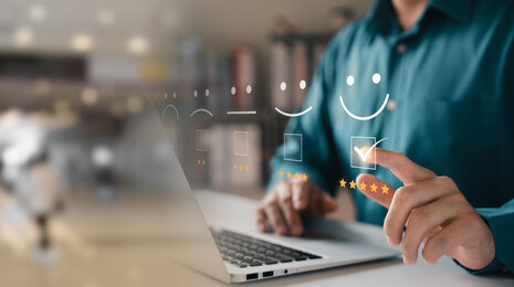 © iStockphoto/Thapana Onphalai