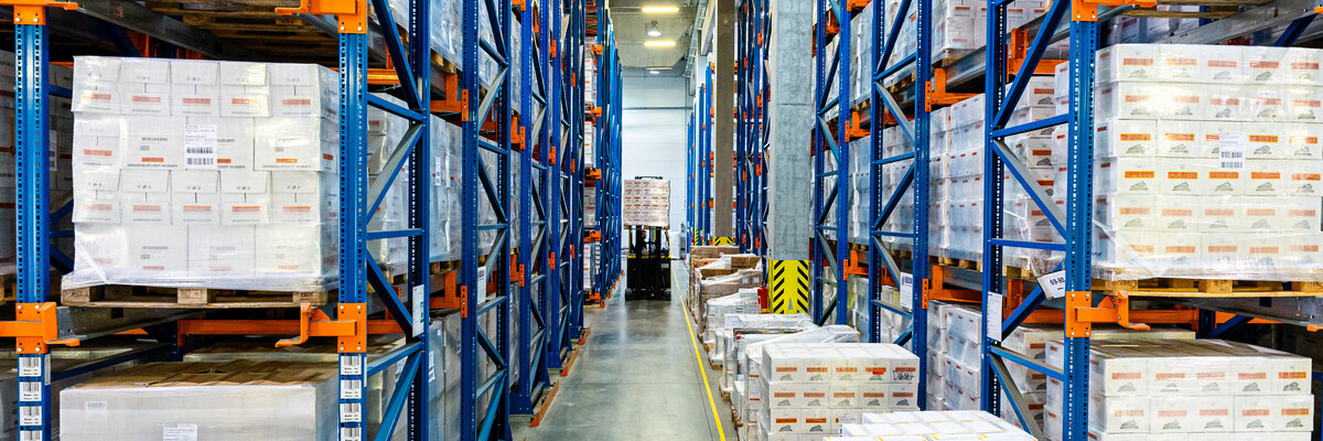 sklad společnosti R. JELÍNEK