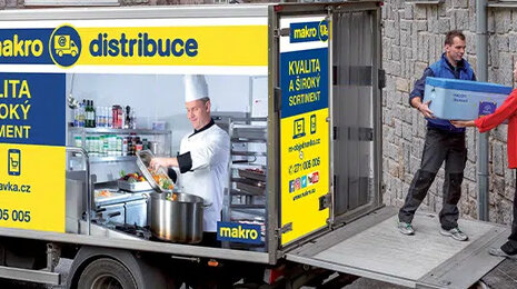 Makro-Cash-and-Carry-car_l