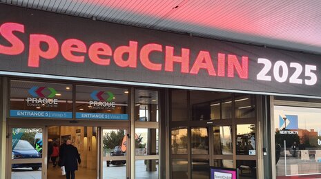 nov&eacute; prostory speedchain konference
