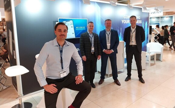 Od lewej: Michał Fijałek (EDITEL PL), Štefan Sádovský (EDITEL CZ&SK), Viktor Petráš (EDITEL CZ&SK), Jarosław Trzpiel (EDITEL PL)