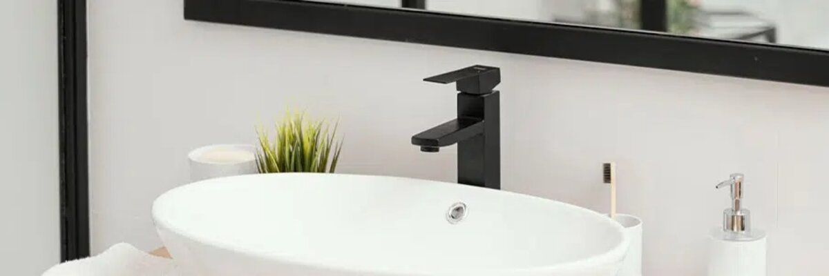 Aquaestil - kupaonska oprema